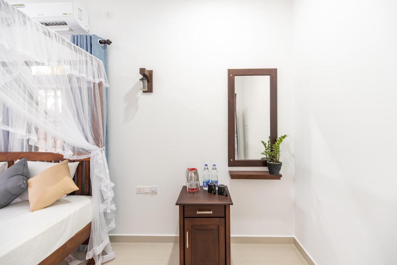 Hotel Calm Haven Unawatuna Talpe Exterior photo