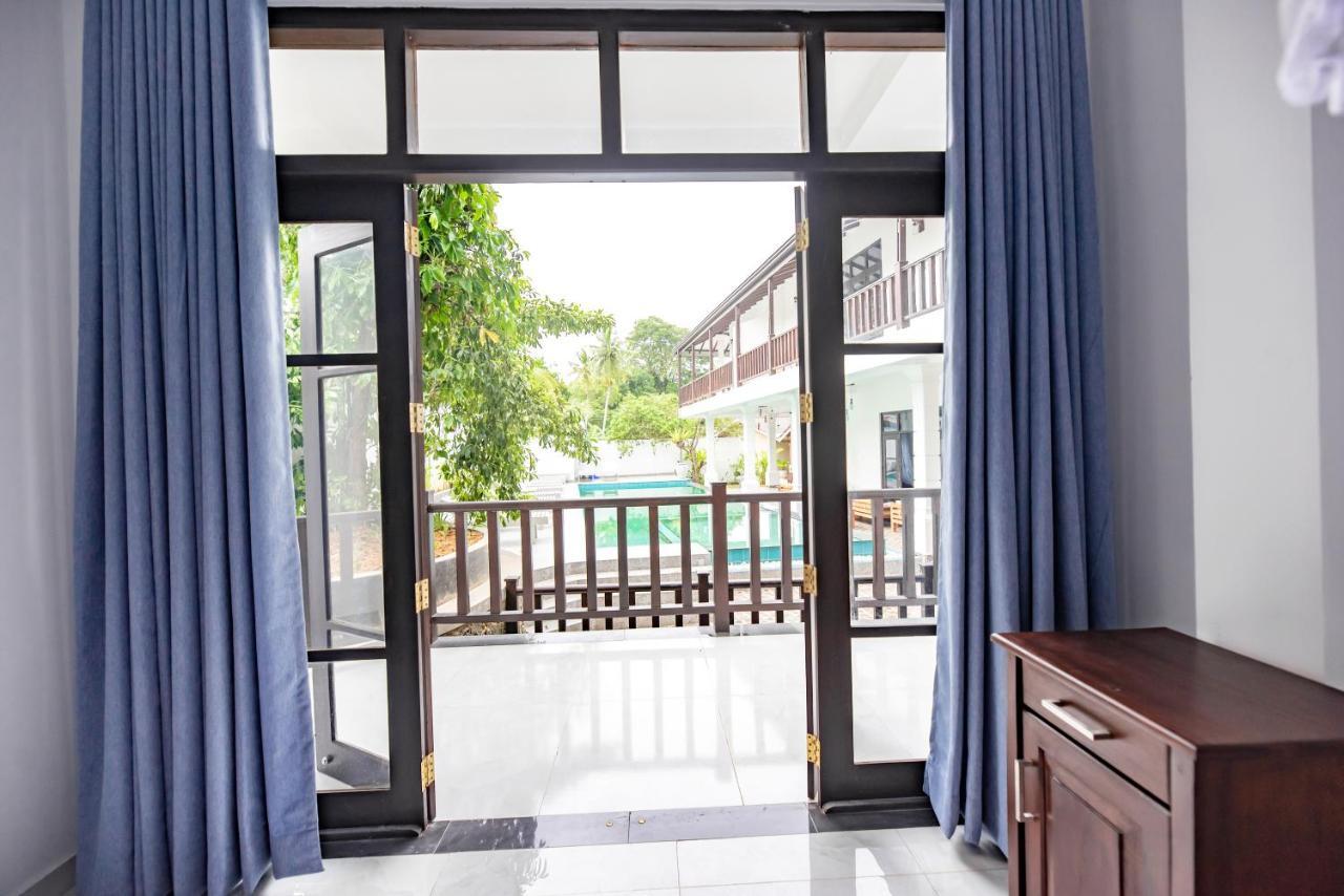 Hotel Calm Haven Unawatuna Talpe Exterior photo